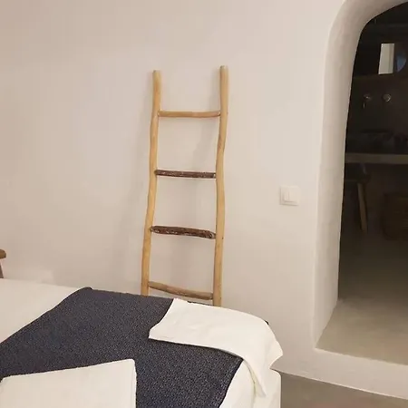 Villa Santorini Folia Cave House With Jacuzzi