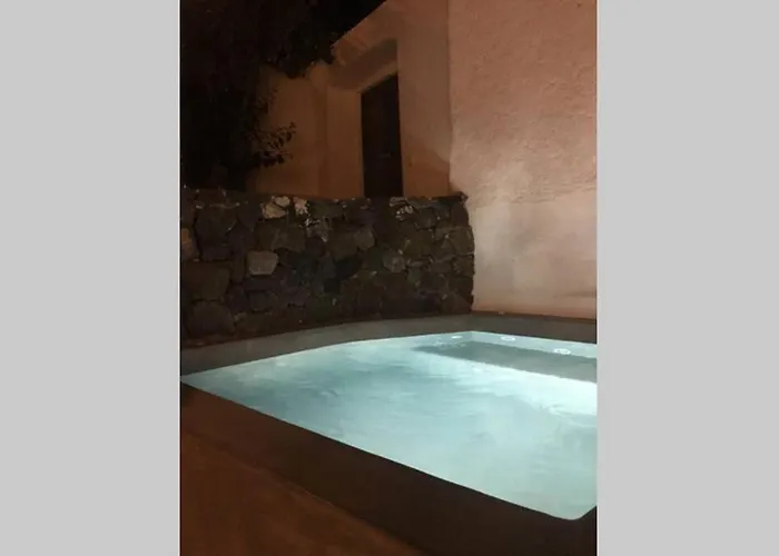 Santorini Folia Cave House With Jacuzzi