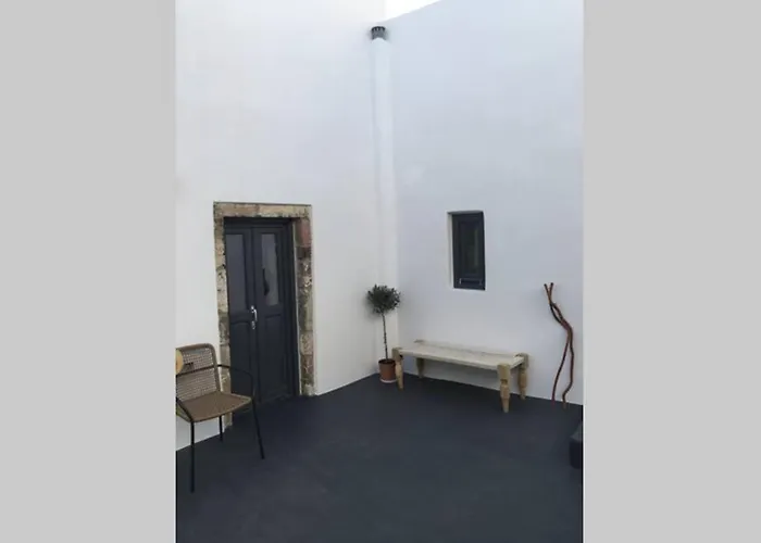 Santorini Folia Cave House With Jacuzzi *